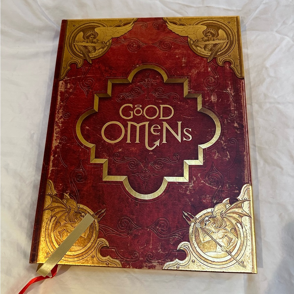 The Definitive Good Omens - Ineffable Edition